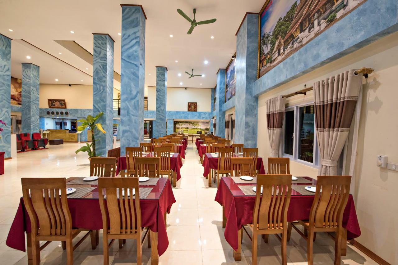 Annecy Hotel Vang Vieng Luaran gambar