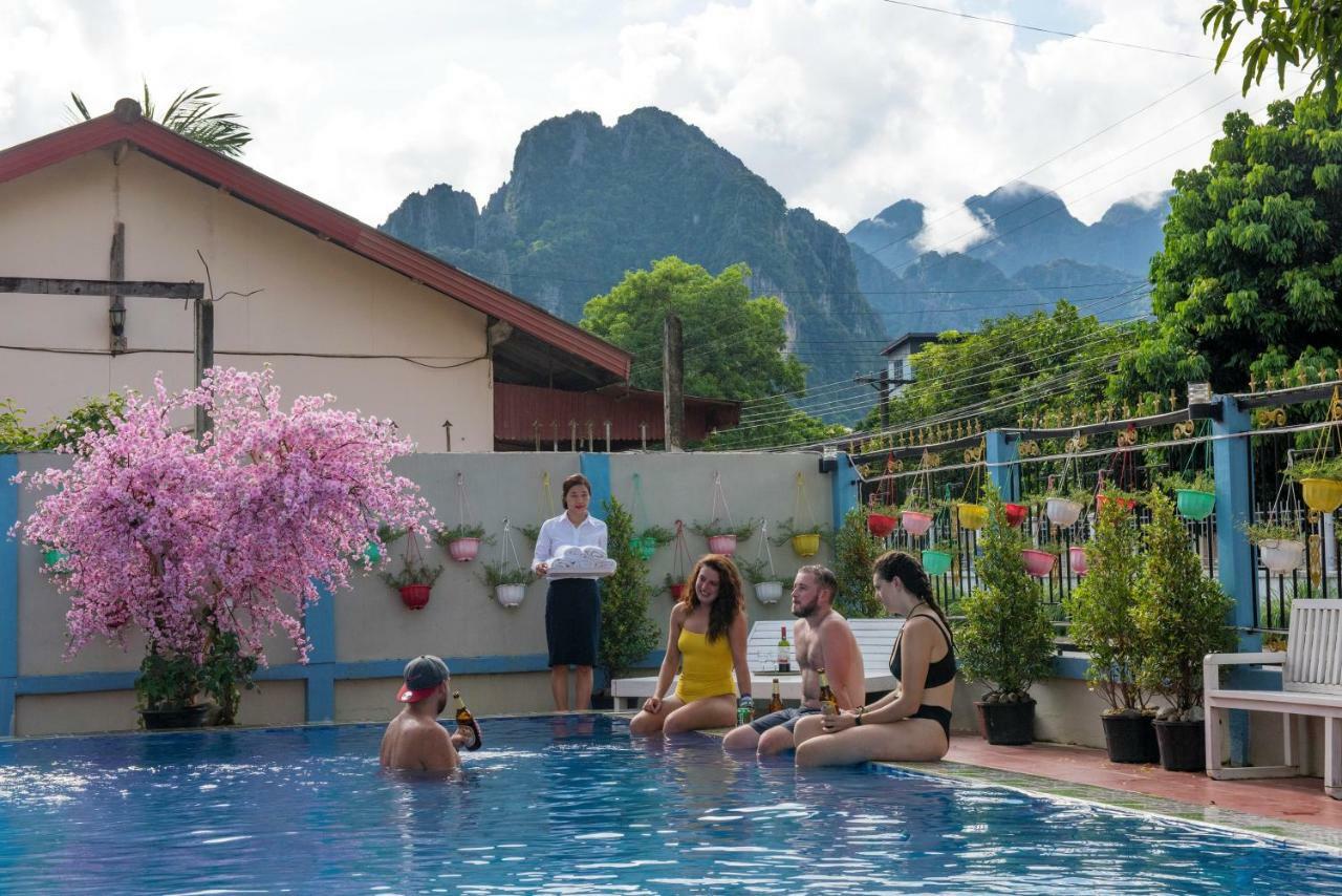 Annecy Hotel Vang Vieng Luaran gambar