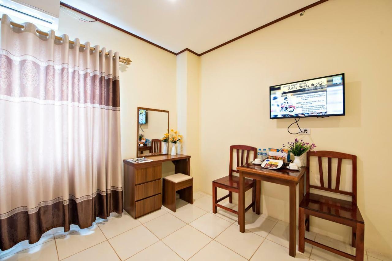 Annecy Hotel Vang Vieng Luaran gambar