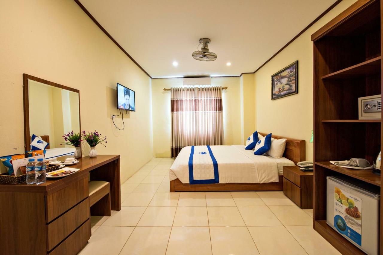 Annecy Hotel Vang Vieng Luaran gambar