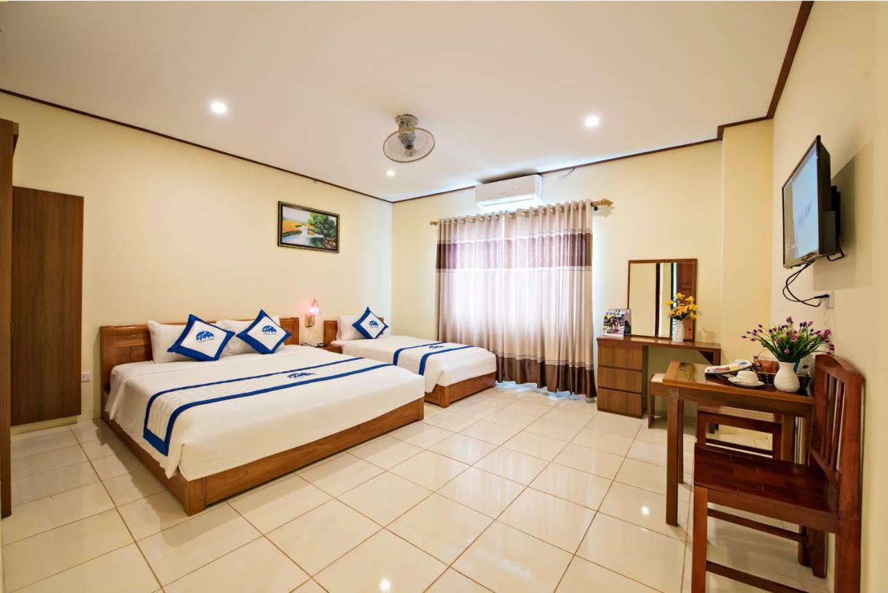 Annecy Hotel Vang Vieng Luaran gambar