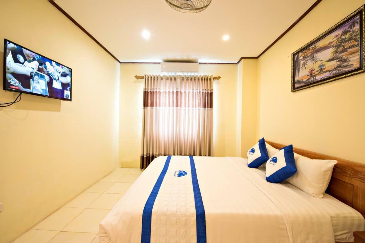 Annecy Hotel Vang Vieng Luaran gambar